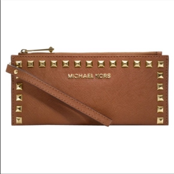 Michael Kors Handbags - Michael Kors Selena Zip Studded Leather Wristlet